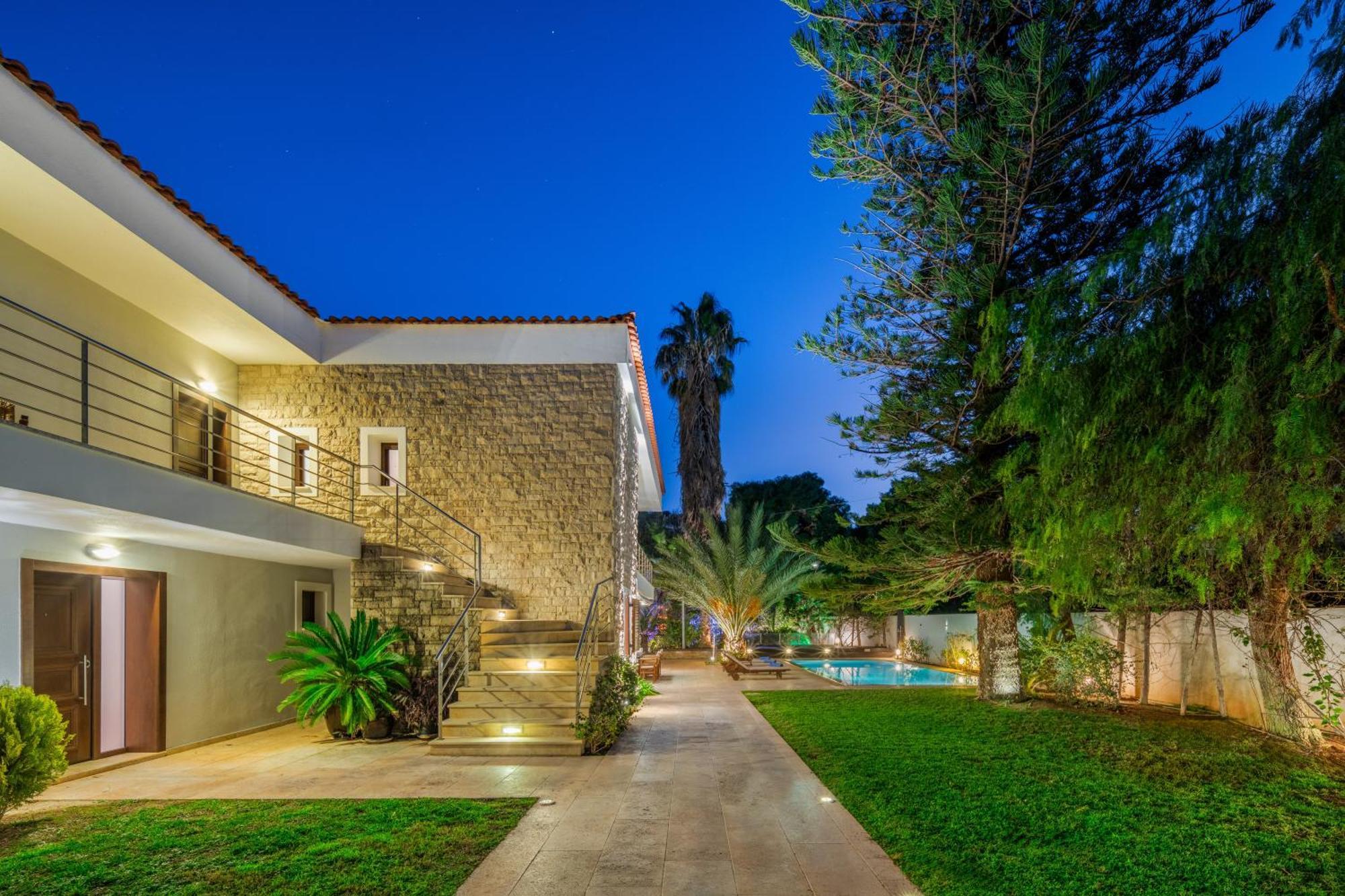 Villa Saronida Esterno foto