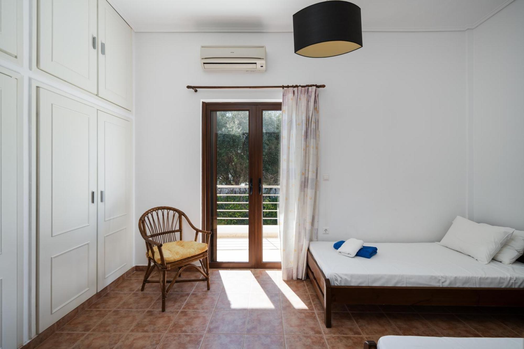 Villa Saronida Esterno foto